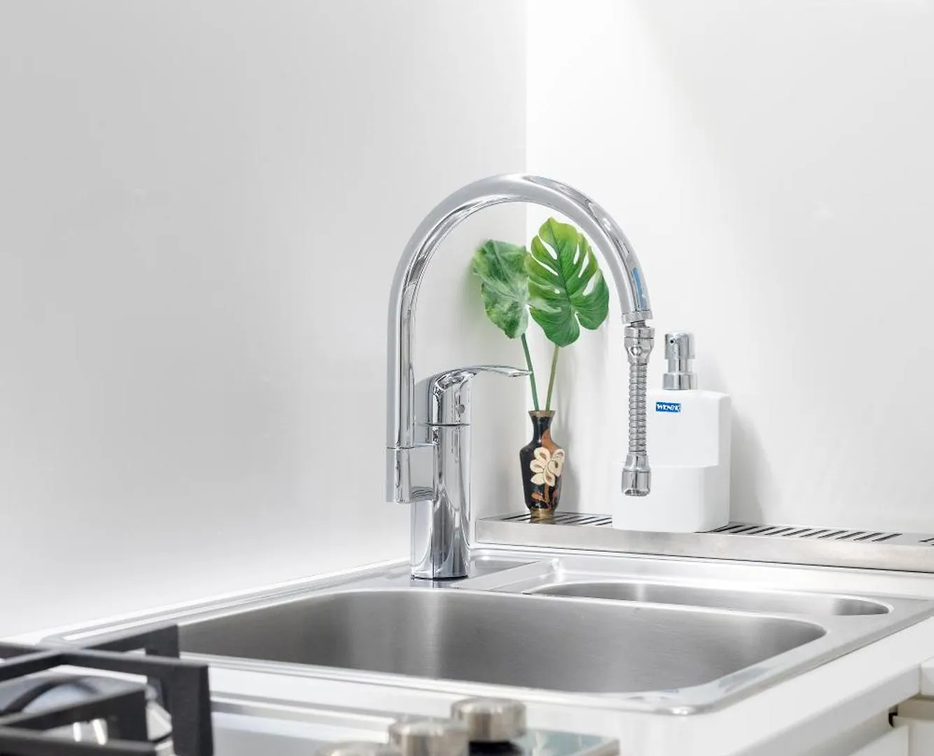 Mediterraneo Loft Neapol 0*,